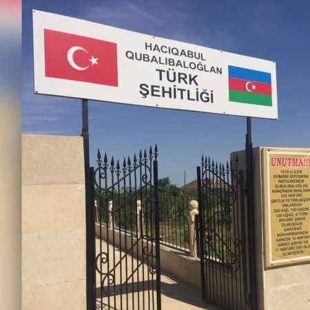 Hacıqabulda böyük təxribat: Türk Şəhidliyi lövhəsi hansı məmurun qurbanı oldu? Hacıqabulda böyük təxribat: Türk Şəhidliyi lövhəsi hansı məmurun qurbanı oldu?