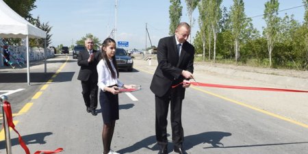 İlham Əliyev Xaçmaz və Xızıda açılışlar edib - FOTOLAR