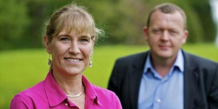 Direktor baş nazirin arvadını işdən qovdu