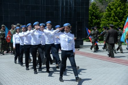 Nəsimi rayonunda faşizm üzərində tarixi Qələbənin 73-cü ildönümü qeyd olunmuşdur - FOTOLAR