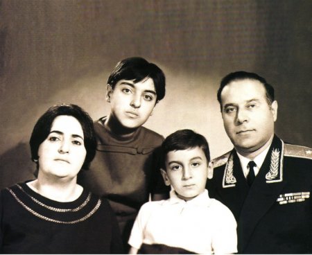 Heydər Əliyevin doğum günüdür — Böyük ömrə qısa səyahət + FOTOLAR