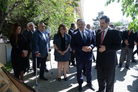 Nəsimi rayonunda Ümummilli lider Heydər Əliyevin anadan olmasının  95-ci ildönümü münasibətilə yeni park istifadəyə verildi - FOTOLAR 