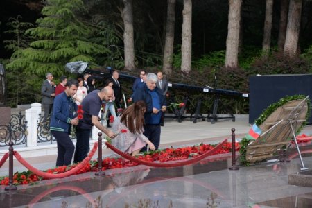 Türkiyə Respublikasının İzmit bələdiyyəsinin nümayəndə heyəti  Bakı şəhərinə səfərə gəlmişlər- FOTOLAR 