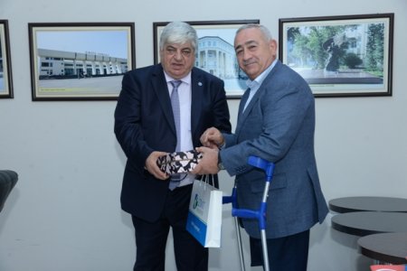 Nəsimi rayon İcra Hakimiyyətinin Başçısı Türkiyə Respublikasının İzmit Bələdiyyəsi nümayəndələrini qəbul etmişdir - FOTOLAR 