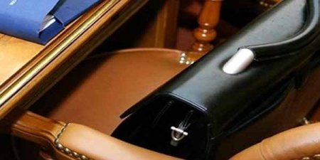 Direktor müavinlərinə bəd xəbər: İşə qəbulda məhdudiyyətlər tətbiq ediləcək