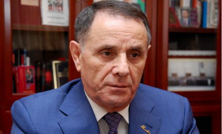 Novruz Məmmədov yeni sənəd imzaladı — Yaşıllıqların monitorinqi yeni qayda ilə aparılacaq