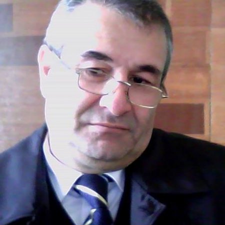 Cəlilabadın bölmə rəisi kartof xəracı yığır: iki nazirə şok dosye