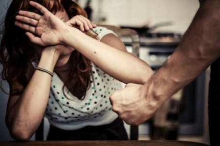 “Qadın qanlar içində küçədə sürünürdü...” -Bakıdakı dəhşətli qətlin TƏFƏRRÜATLARI, FOTOLAR