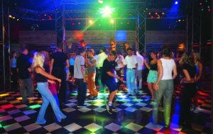 “Barı Naxçıvan” mahnısına görə Bakıda qan töküldü