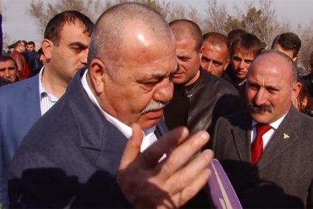 Azərbaycanlılara qarşı qəddarlıq etmiş erməni generalın oğlu da istefa verdi