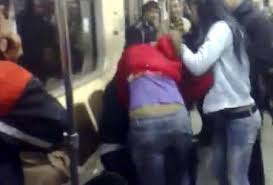 Bakı metrosunda biabırçı dava - VİDEO Bakı metrosunda biabırçı dava - VİDEO