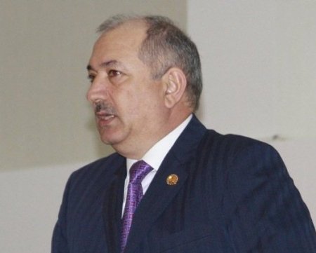  İcra başçısı keçmiş baş redaktora vəzifə verdi İcra başçısı keçmiş baş redaktora vəzifə verdi