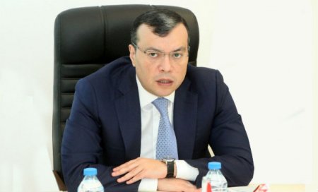 Sahil Babayev Səlim Müslümovun qohumlarını işdən çıxardır - GƏLİŞMƏ 