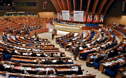 Gültəkin Hacıbəyliyə AŞPA-ya giriş qadağası qoyulub - xanım qurumu hədələdi