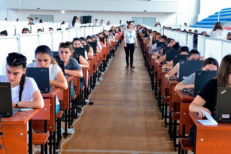 Müəllimlərin işə qəbulu üzrə test imtahanının vaxtı açıqlanıb