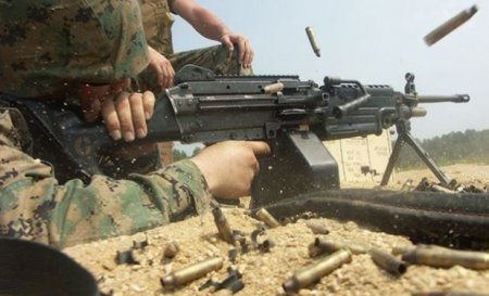 Düşmən kəndlərimizi pulemyotlardan atəşə tutdu