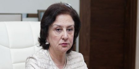 Rektor 12 illik təhsilə keçid istəyir: 