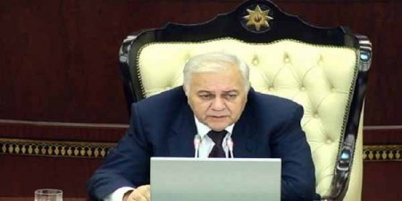 Spiker deputatın səhvini tutdu: “Koroğlu qaçaq deyil”