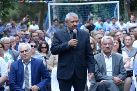 Nəsimi rayonunda 15 iyun – Milli Qurtuluş günü ərəfəsində növbəti “Abad həyət” sakinlərin istifadəsinə verildi - FOTOLAR