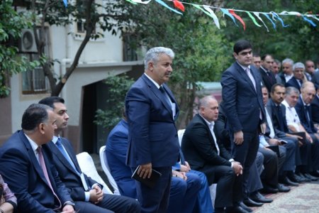 Nəsimi rayonunda 15 iyun – Milli Qurtuluş günü ərəfəsində növbəti “Abad həyət” sakinlərin istifadəsinə verildi - FOTOLAR