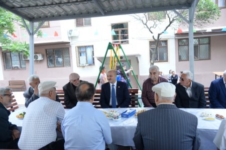 Nəsimi rayonunda 15 iyun – Milli Qurtuluş günü ərəfəsində növbəti “Abad həyət” sakinlərin istifadəsinə verildi - FOTOLAR