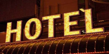 Ərəb investor Bakıda lüks hotel aldı