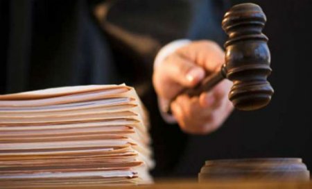 50 min manata məktəbə direktor düzəldən qadının cinayət əməlləri