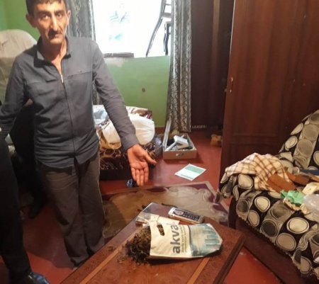 Xaçmaz polisindən əməliyyat: narkotik satan şəxs həbs olundu - FOTO