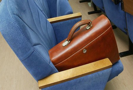 SON DƏQİQƏ: İqtisadiyyat, xarici işlər və maliyyə nazirləri istefaya göndərildi