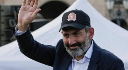 Paşinyanın rəqibinin ən yaxın adamı həbs olundu