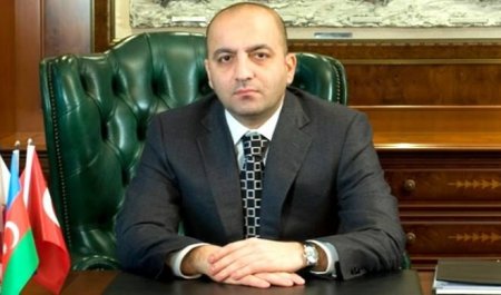 “GünayBank”ın İdarə Heyətinin sədrinin bankı təmizə çıxardmaq cəhdi;“Emin Zeynalov bizdə işləyib, amma biz məsuliyyət daşımırıq” “GünayBank”ın İdarə Heyətinin sədrinin bankı təmizə çıxardmaq cəhdi;“Emin Zeynalov bizdə işləyib, amma biz məsuliyyət daşımırıq”