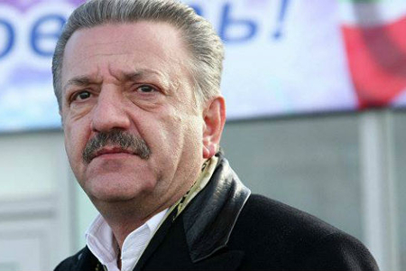 AST Telmanın möhtəşəm oteli xarabalığa çevrilir AST Telmanın möhtəşəm oteli xarabalığa çevrilir