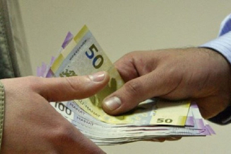 Bakıda şirkət rəhbərinə qarşı dələduzluq edilib