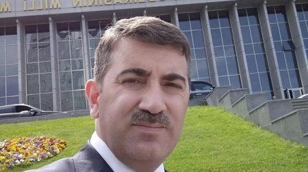 Kənd Təssərrüfatı Nazirliyinin əməkdaşı şikayətçiyə belə hücum etdi - VİDEO