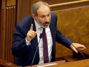 Paşinyan: “Azərbaycan bütün cəbhə boyu qoşun cəmləşdirir” Paşinyan: “Azərbaycan bütün cəbhə boyu qoşun cəmləşdirir”