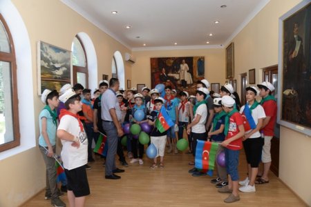 Nəsimi rayon məktəblilərinin yay tətili günləri maraqlı və yaddaqalan keçir