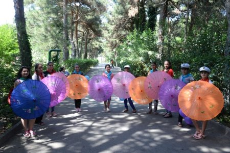 Nəsimi rayon məktəblilərinin yay tətili günləri maraqlı və yaddaqalan keçir