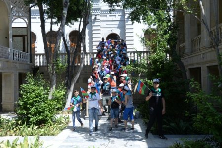 Nəsimi rayon məktəblilərinin yay tətili günləri maraqlı və yaddaqalan keçir