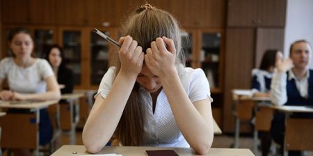 Azərbaycanda bu ixtisaslar üzrə təhsil haqqı artdı: 1000-1500 manat