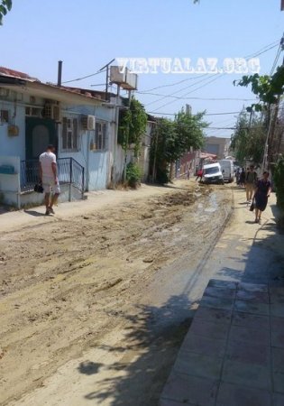Bakının mərkəzində bir küçənin sakinləri 10 gündür susuz qalıb