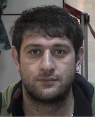 Gəncədə polisləri qətlə yetirənlərdən biri anasını öldürübmüş – VİDEO