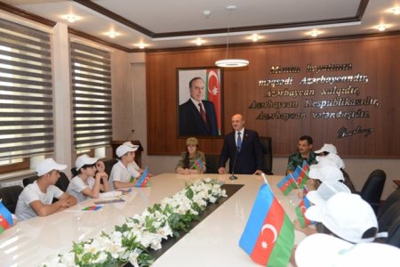Nəsimi rayon məktəbliləri “Sərhədçi” hərbi-vətənpərvərlik düşərgəsində - FOTOLAR