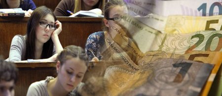 Tələbələrin 70 faizi pullu oxuyacaq: Universitetlər PULSUZ təhsilə PUL tapmır
