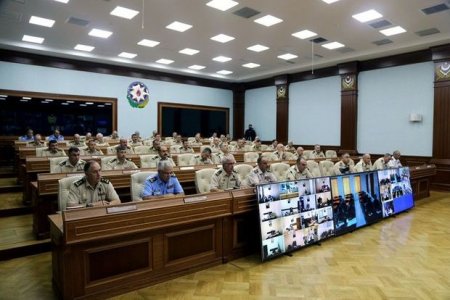 Zakir Həsənovun rəhbərliyi ilə xidməti müşavirə keçirildi