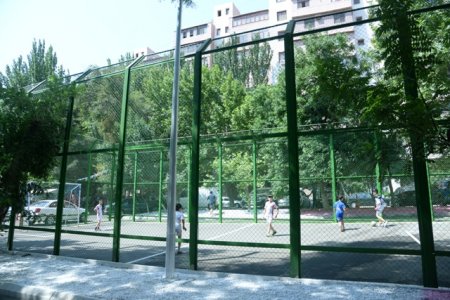 Nəsimi rayonunda növbəti “Abad həyət” sakinlərin istifadəsinə verildi