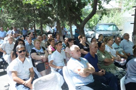 Nəsimi rayonunda növbəti “Abad həyət” sakinlərin istifadəsinə verildi