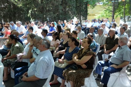 Nəsimi rayonunda növbəti “Abad həyət” sakinlərin istifadəsinə verildi