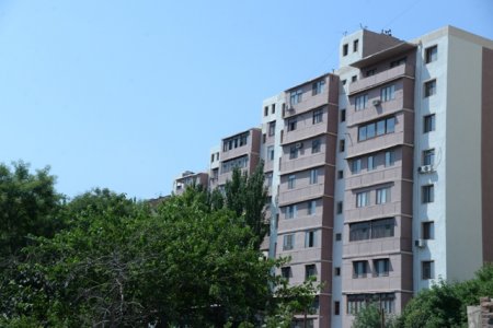 Nəsimi rayonunda növbəti “Abad həyət” sakinlərin istifadəsinə verildi