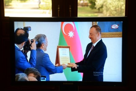 Milli Mətbuatın 143 illiyi ərəfəsində Nəsimi rayonunda jurnalistlərlə görüş keçirilmişdir - FOTOLAR