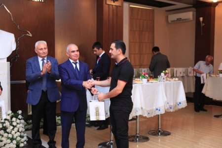 Milli Mətbuatın 143 illiyi ərəfəsində Nəsimi rayonunda jurnalistlərlə görüş keçirilmişdir - FOTOLAR